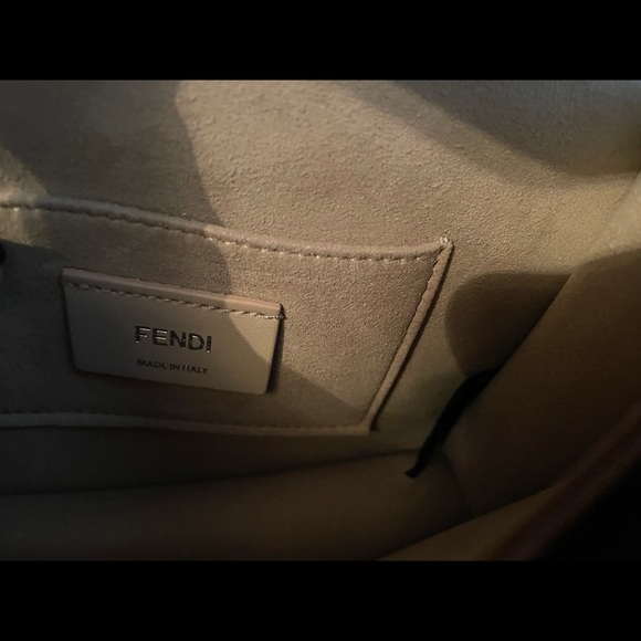 ⭐️Fendi Kan I Leather Bag authentic💕 - Picture 6 of 13